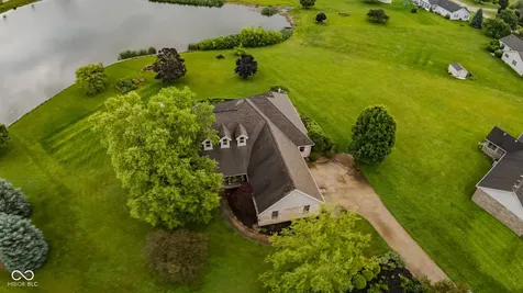1580 E Garnett Drive Frankfort IN 46041