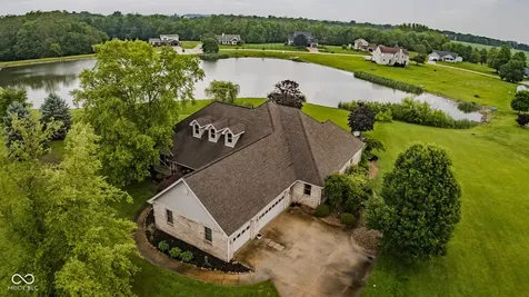 1580 E Garnett Drive Frankfort IN 46041