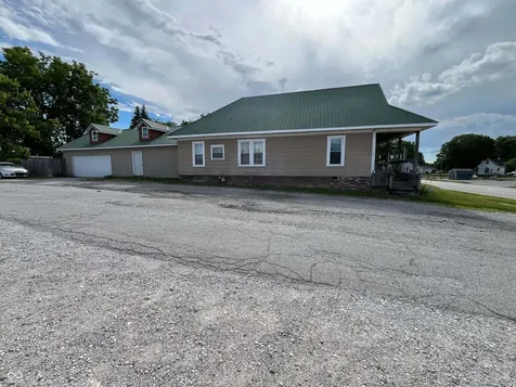 1109 E Main Street Crawfordsville IN 47933