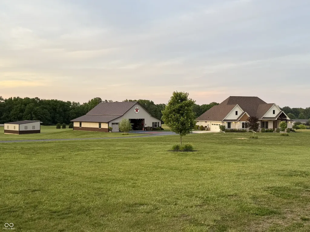 5973 Timber View Lane Clayton IN 46118