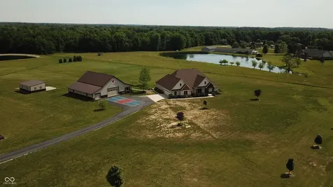 5973 Timber View Lane Clayton IN 46118