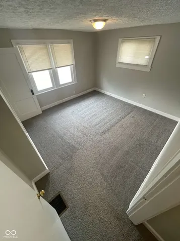 4212 E Washington Street Indianapolis IN 46201