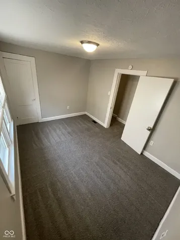 4212 E Washington Street Indianapolis IN 46201