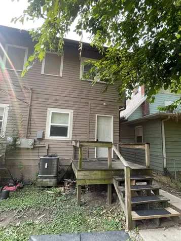 4212 E Washington Street Indianapolis IN 46201