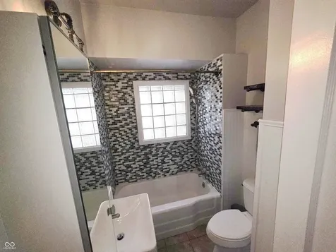 715 Wallace Avenue Indianapolis IN 46201