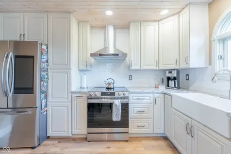 5015 Maple Grove Road Martinsville IN 46151