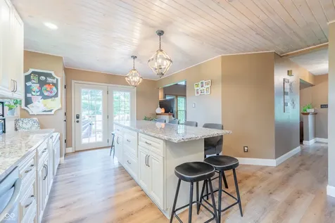 5015 Maple Grove Road Martinsville IN 46151