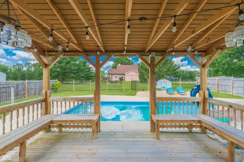 5015 Maple Grove Road Martinsville IN 46151