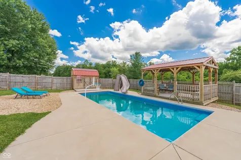 5015 Maple Grove Road Martinsville IN 46151