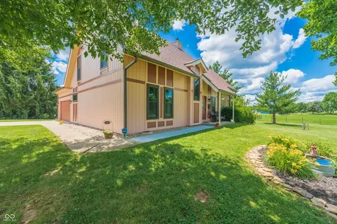 5015 Maple Grove Road Martinsville IN 46151