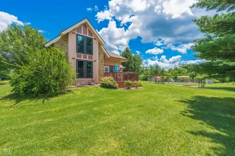5015 Maple Grove Road Martinsville IN 46151