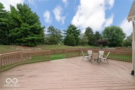10272 Lakeland Drive Fishers IN 46037