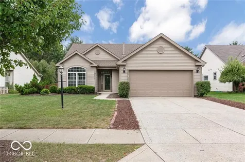10272 Lakeland Drive Fishers IN 46037