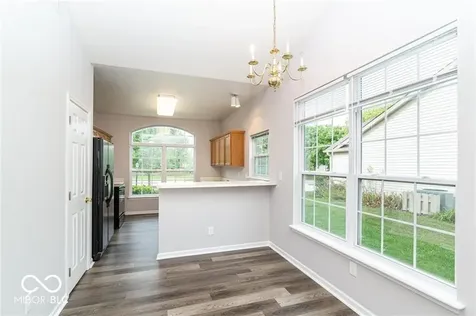 10272 Lakeland Drive Fishers IN 46037