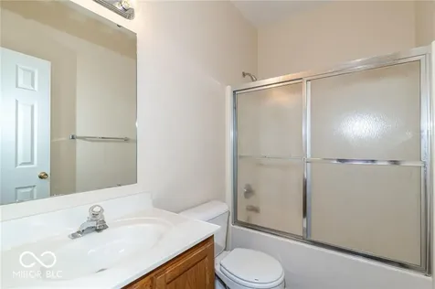 10272 Lakeland Drive Fishers IN 46037