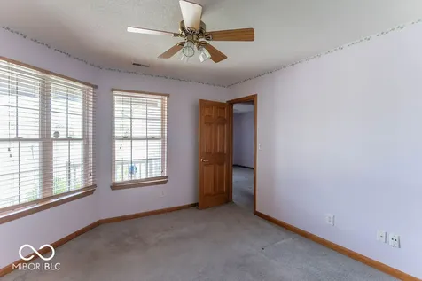 911 Port Drive Avon IN 46123