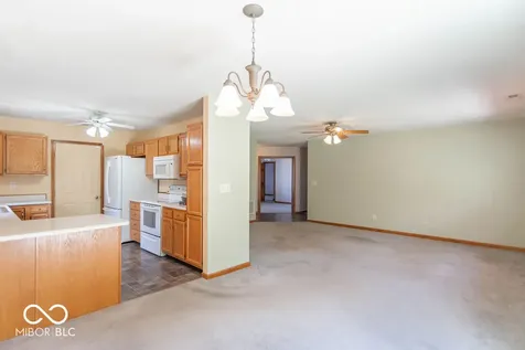 911 Port Drive Avon IN 46123