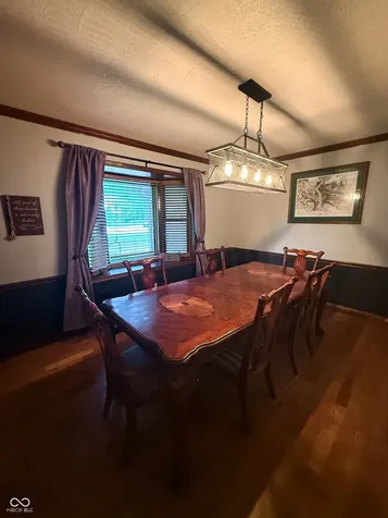 1914 S Hunters Ridge Lane Greenwood IN 46143