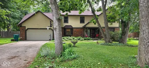 1914 S Hunters Ridge Lane Greenwood IN 46143