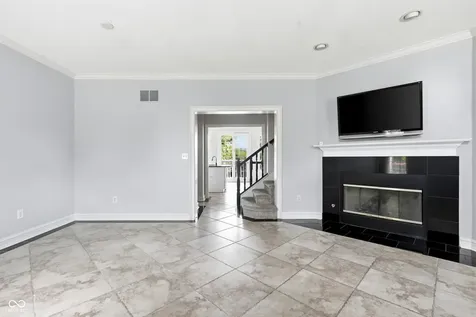 4314 Heyward Place Indianapolis IN 46250