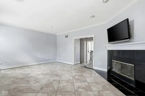 4314 Heyward Place Indianapolis IN 46250