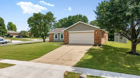 997 Golden Pond Court Greenwood IN 46143