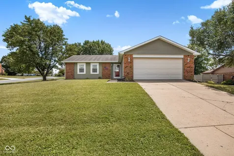 997 Golden Pond Court Greenwood IN 46143