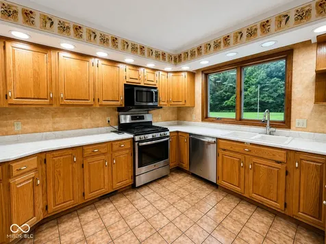 809 Sugar Tree Road Crawfordsville IN 47933