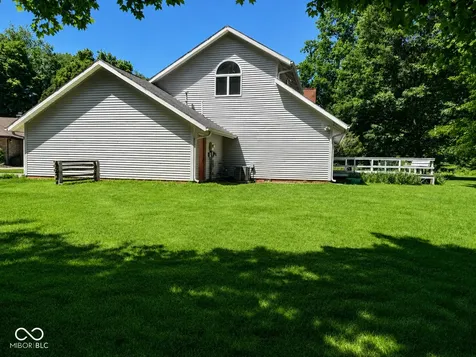809 Sugar Tree Road Crawfordsville IN 47933