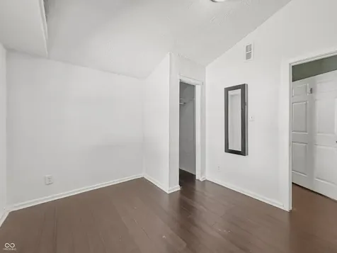 4607 Melrose Avenue Indianapolis IN 46241