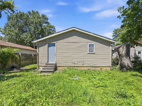 4607 Melrose Avenue Indianapolis IN 46241