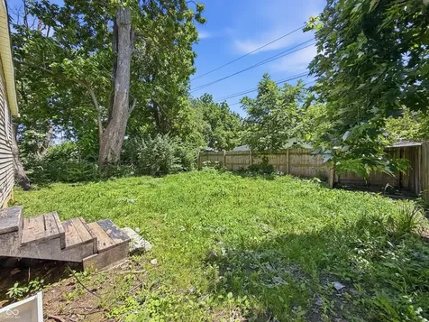 4607 Melrose Avenue Indianapolis IN 46241
