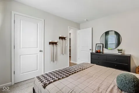 9126 Faulkner Drive Indianapolis IN 46239