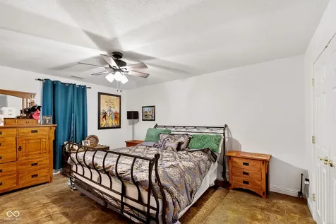 1502 Hideaway Drive Brownsburg IN 46112