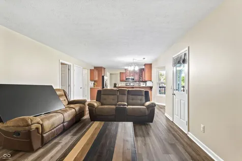 420 Paddock Road Greenwood IN 46142