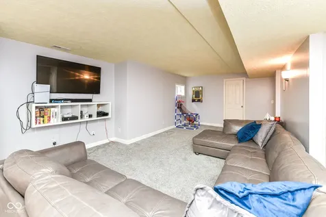 6137 Dado Drive Noblesville IN 46062