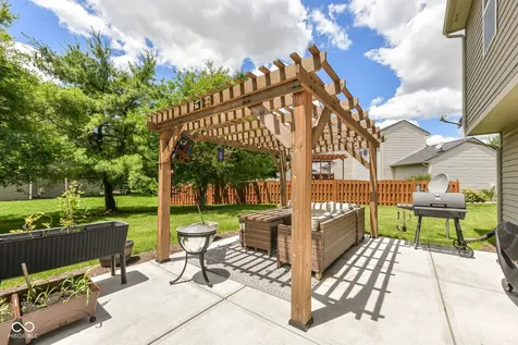 6137 Dado Drive Noblesville IN 46062
