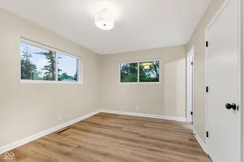 21 Blairsden Avenue Carmel IN 46032