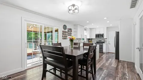 7608 W Mockingbird Court Fairland IN 46126