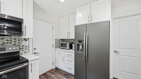 7608 W Mockingbird Court Fairland IN 46126
