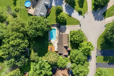 7608 W Mockingbird Court Fairland IN 46126