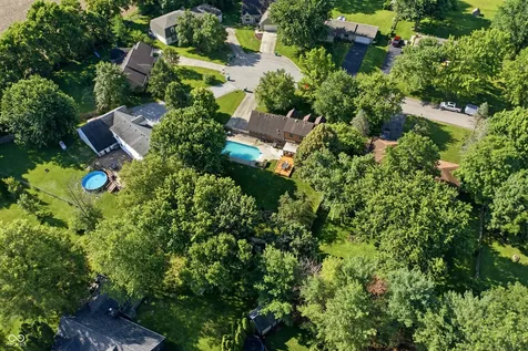 7608 W Mockingbird Court Fairland IN 46126