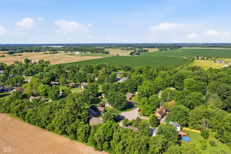 7608 W Mockingbird Court Fairland IN 46126