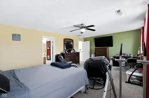 9625 Treyburn Lakes Drive Indianapolis IN 46239