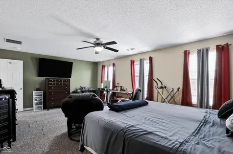 9625 Treyburn Lakes Drive Indianapolis IN 46239