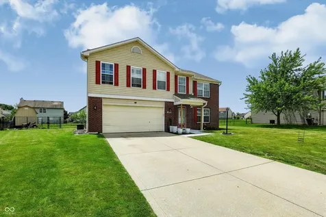 9625 Treyburn Lakes Drive Indianapolis IN 46239