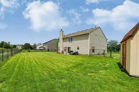 9625 Treyburn Lakes Drive Indianapolis IN 46239