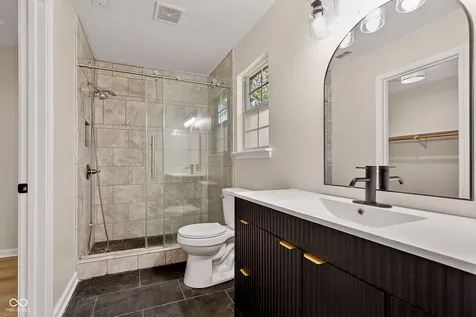 10226 Carmine Drive Noblesville IN 46060
