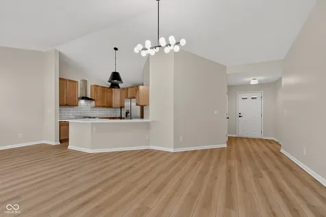 10226 Carmine Drive Noblesville IN 46060