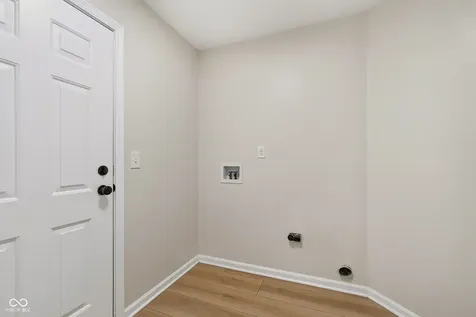 10226 Carmine Drive Noblesville IN 46060